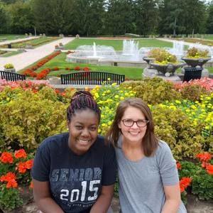 Meet your Posher, Carolyn